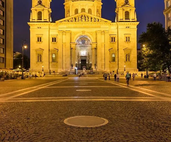 Imperial With Basilika And Castle View Need Reservation For Free Parking * Budapest
