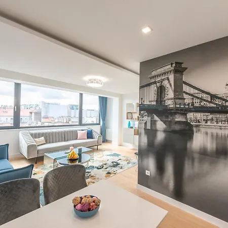 Imperial With Basilika And Castle View Need Reservation For Free Parking Appartamento Budapest