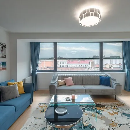 Amora Homes Imperial With Basilika And Castle View Need Reservation For Free Parking Apartment Budapest