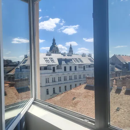 Amora Homes Imperial With Basilika And Castle View Need Reservation For Free Parking Budapeşte