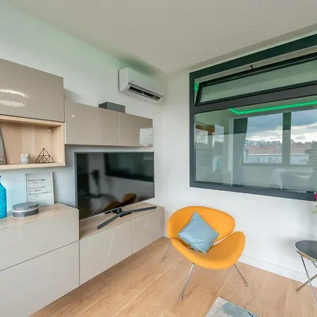 Imperial With Basilika And Castle View Need Reservation For Free Parking *